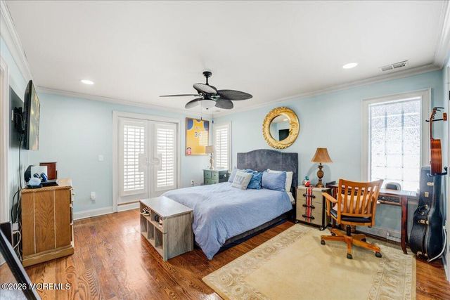 68 Seneca Place, Oceanport, NJ 07757