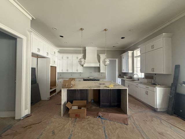 1586 Eastwood Dr, Brentwood, TN 37027
