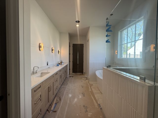 1586 Eastwood Dr, Brentwood, TN 37027