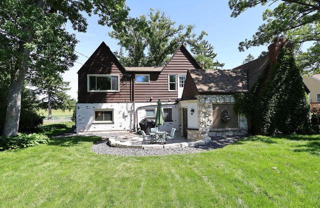 40423 101st STREET, Genoa City, WI 53128