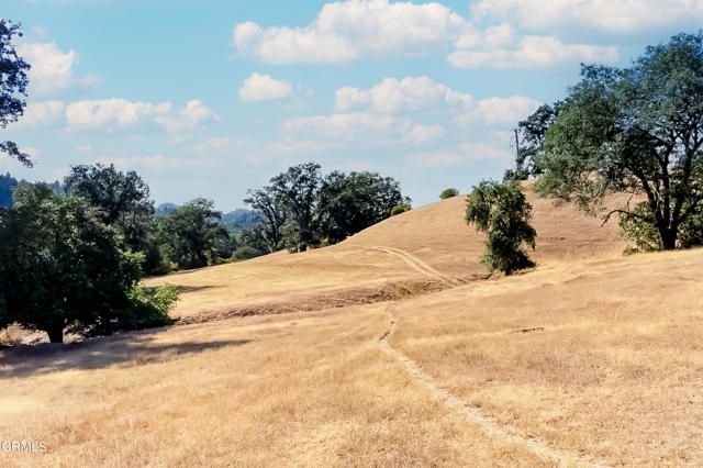 18300 Walker Road, Willits, CA 95490