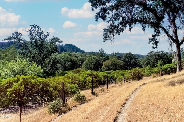 18300 Walker Road, Willits, CA 95490