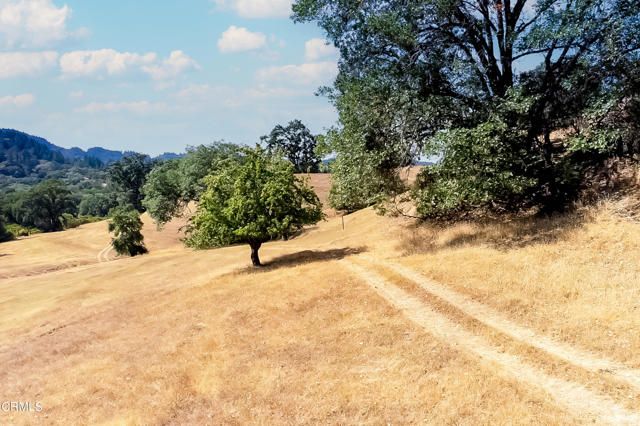 18300 Walker Road, Willits, CA 95490