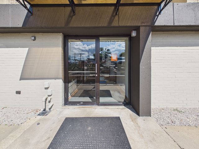 9514 W LAWRENCE Avenue 2406, Schiller Park, IL 60176