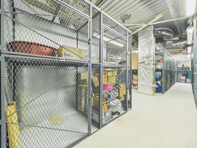 9514 W LAWRENCE Avenue 2406, Schiller Park, IL 60176