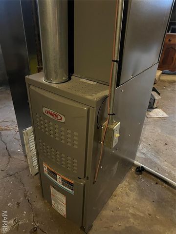 1712 Yale Avenue A, Richmond Heights, MO 63117