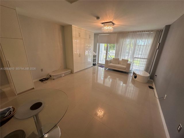 10275 Collins Ave 112, Bal Harbour, FL 33154