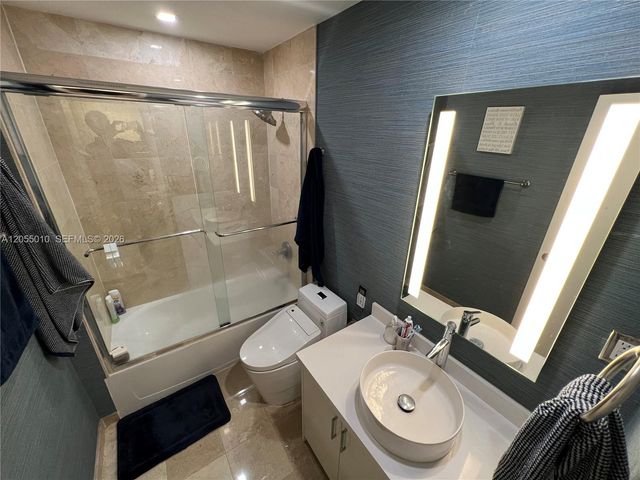 10275 Collins Ave 112, Bal Harbour, FL 33154