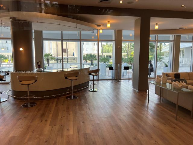10275 Collins Ave 112, Bal Harbour, FL 33154
