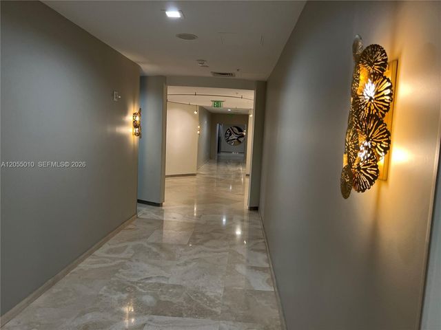10275 Collins Ave 112, Bal Harbour, FL 33154