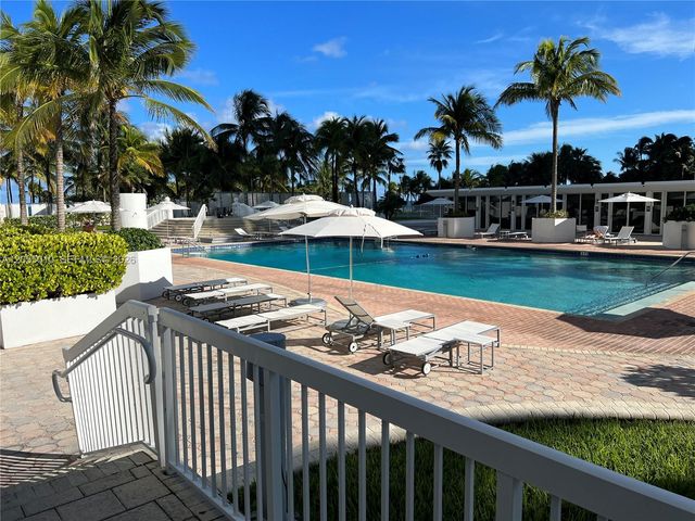 10275 Collins Ave 112, Bal Harbour, FL 33154