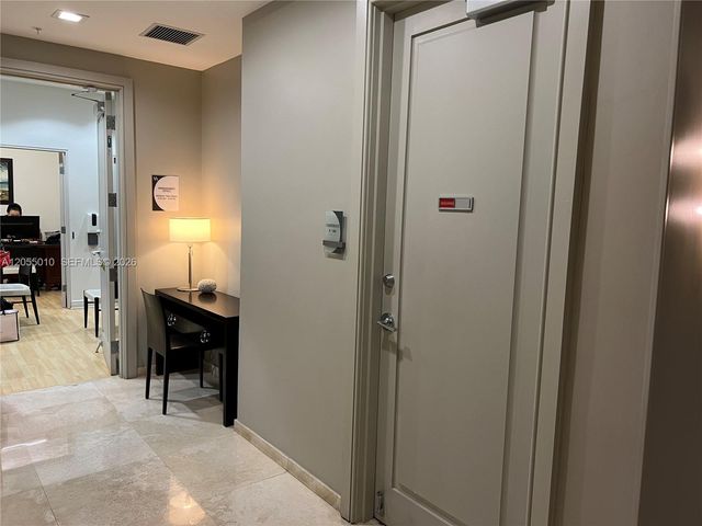 10275 Collins Ave 112, Bal Harbour, FL 33154