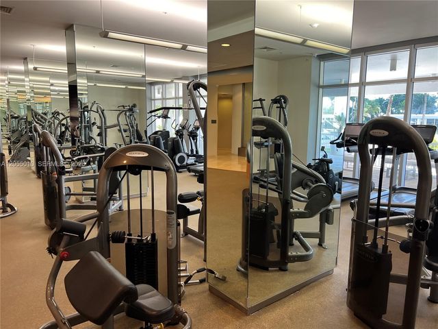 10275 Collins Ave 112, Bal Harbour, FL 33154