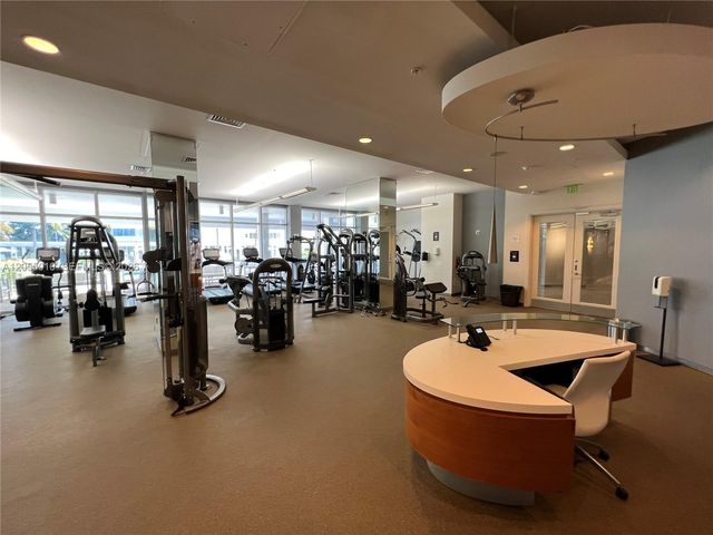10275 Collins Ave 112, Bal Harbour, FL 33154