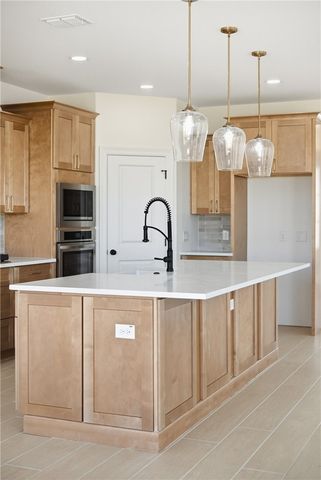 1804 Spoonbill Dr, Portland, TX 78374