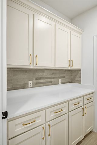 1804 Spoonbill Dr, Portland, TX 78374