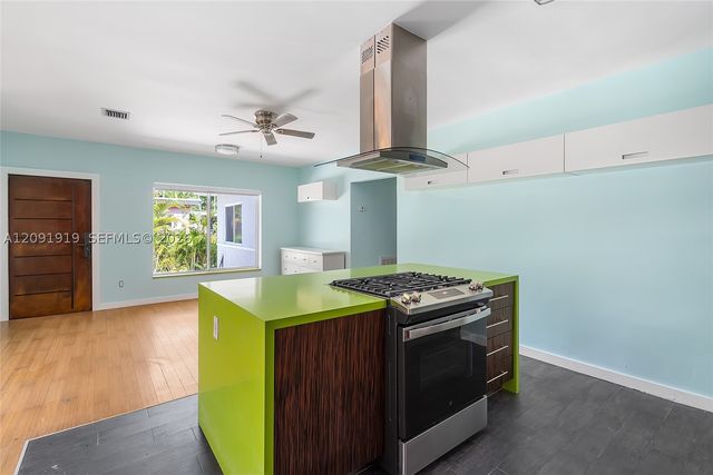 1600 NE 110th Ter 1600, Miami, FL 33161