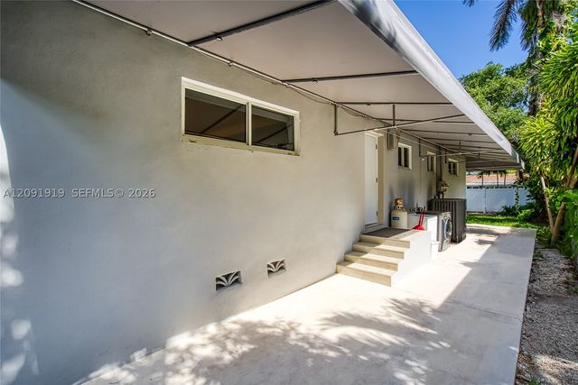 1600 NE 110th Ter 1600, Miami, FL 33161