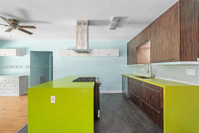 1600 NE 110th Ter 1600, Miami, FL 33161
