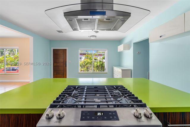 1600 NE 110th Ter 1600, Miami, FL 33161