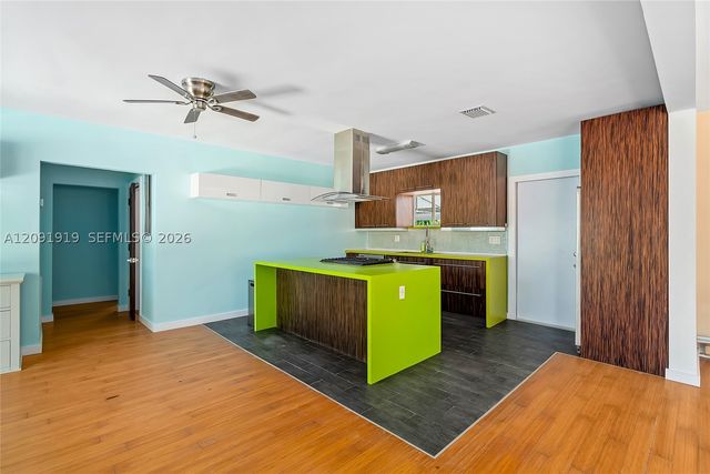 1600 NE 110th Ter 1600, Miami, FL 33161
