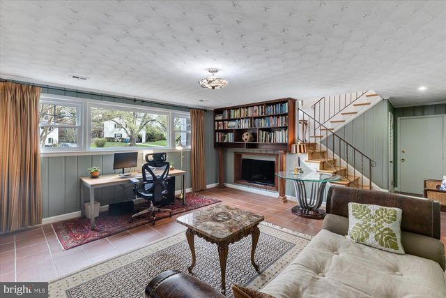 6309 MORI ST, Mclean, VA 22101