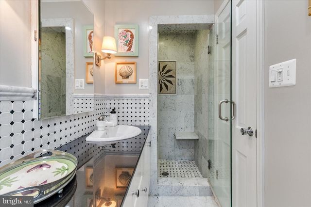 6309 MORI ST, Mclean, VA 22101