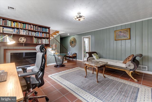 6309 MORI ST, Mclean, VA 22101