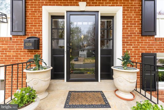 6309 MORI ST, Mclean, VA 22101