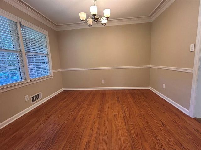 995 Melody Lane, Roswell, GA 30075