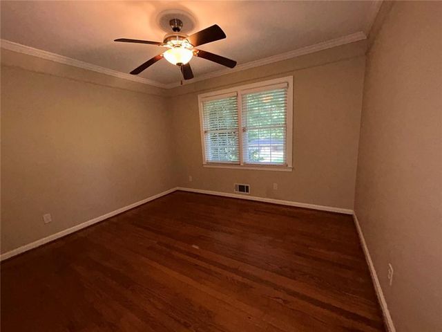 995 Melody Lane, Roswell, GA 30075