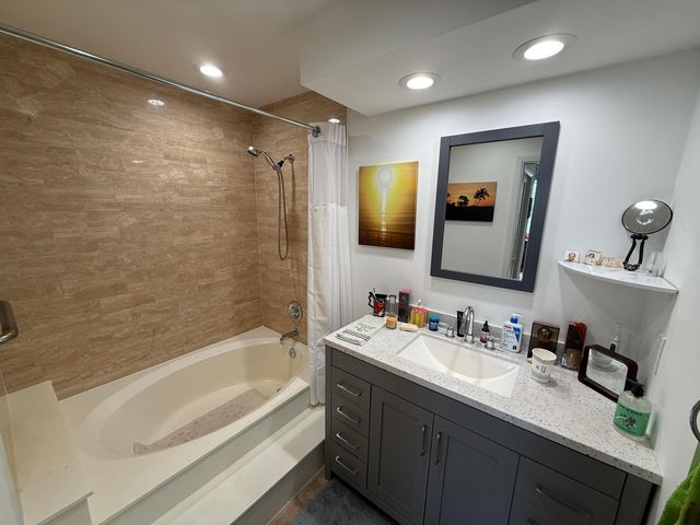 7508 LA PAZ Boulevard 107, Boca Raton, FL 33433