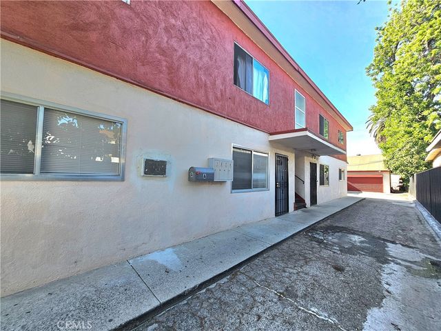 1651 E 42nd Street 1, Los Angeles, CA 90011