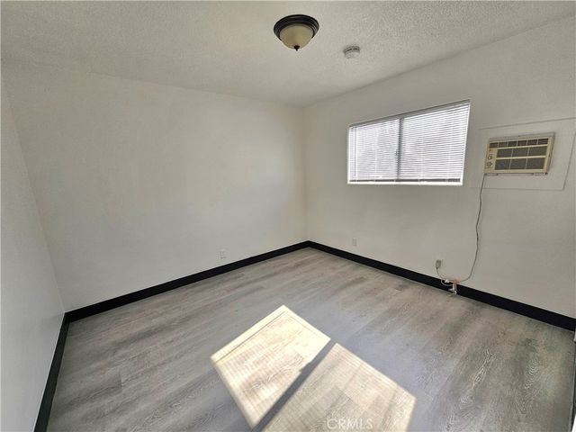 1651 E 42nd Street 1, Los Angeles, CA 90011