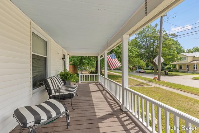 40 S Monroe Street Ne, Rockford City, MI 49341