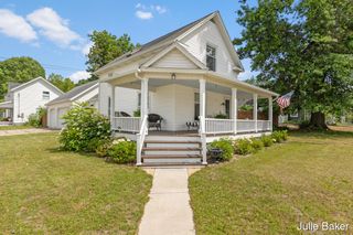 40 S Monroe Street Ne, Rockford City, MI 49341