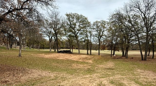 314 Rivercrest Drive, Nocona, TX 76255