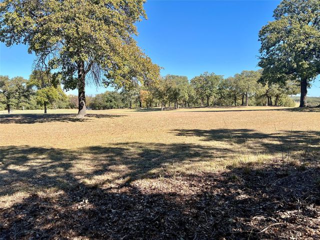 314 Rivercrest Drive, Nocona, TX 76255