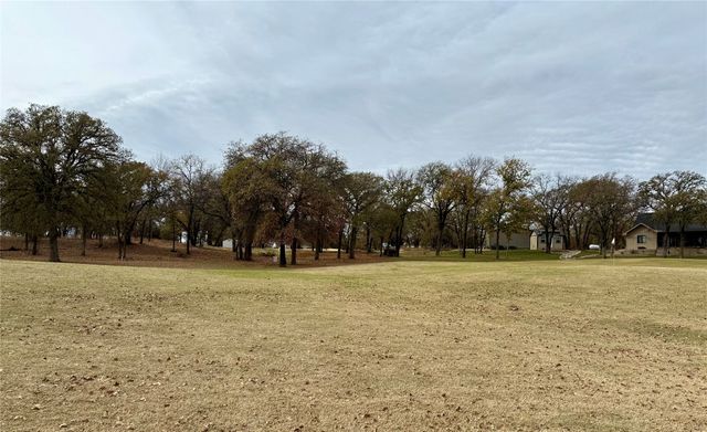 314 Rivercrest Drive, Nocona, TX 76255
