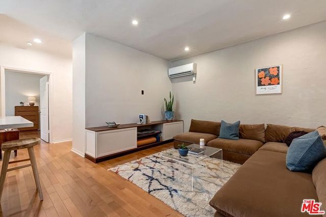 1345 N Hayworth Avenue 1, West Hollywood, CA 90046