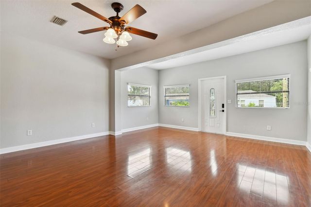 3901 N OLA AVENUE, Tampa, FL 33603