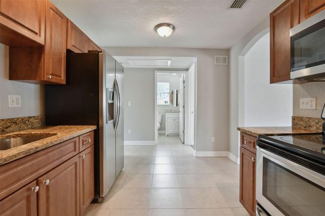 3901 N OLA AVENUE, Tampa, FL 33603