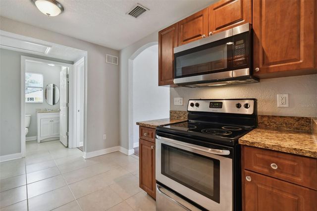 3901 N OLA AVENUE, Tampa, FL 33603