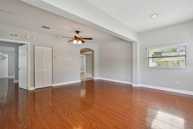 3901 N OLA AVENUE, Tampa, FL 33603