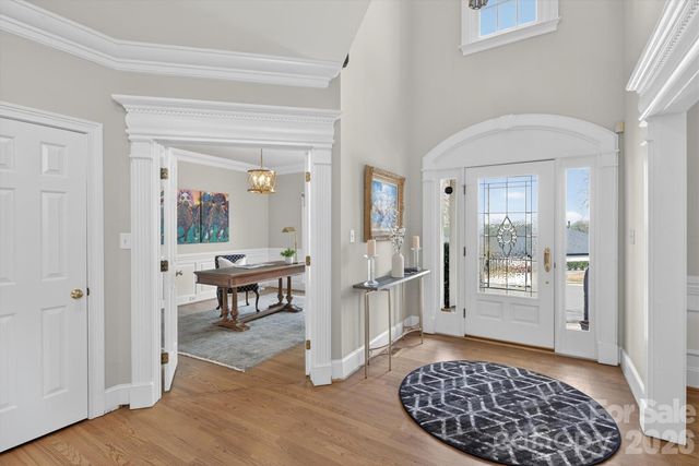 6803 Linkside Court, Charlotte, NC 28277