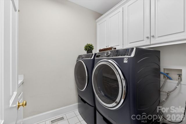 6803 Linkside Court, Charlotte, NC 28277