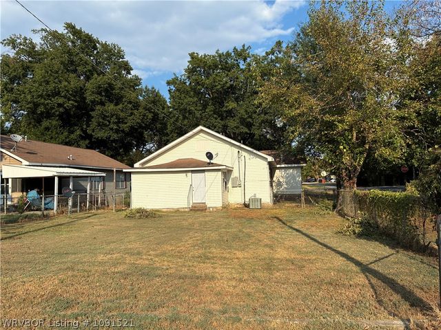 1201 N 39th Street, Fort Smith, AR 72904