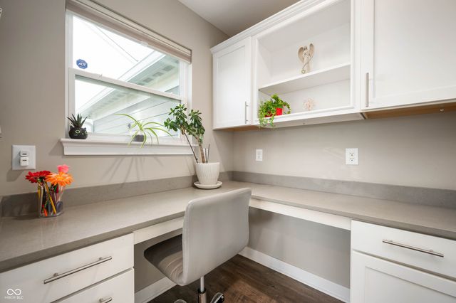 6949 Alice Paul Lane, Carmel, IN 46033