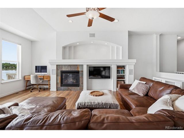 1744 Edgewater Pl, Longmont, CO 80504