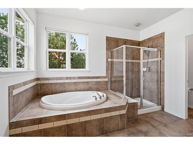 1744 Edgewater Pl, Longmont, CO 80504